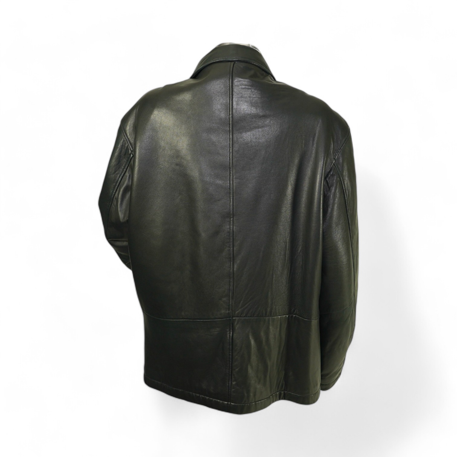 A gentleman's Hugo Boss black leather jacket